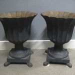 616 1142 GARDEN URNS